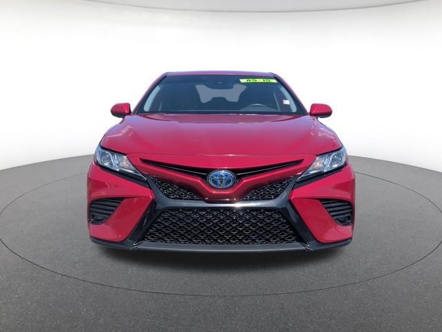 2020 Toyota Camry Hybrid SE