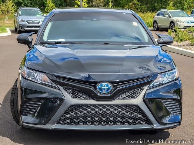 2020 Toyota Camry Hybrid SE