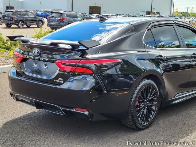 2020 Toyota Camry Hybrid SE