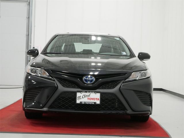 2020 Toyota Camry Hybrid SE