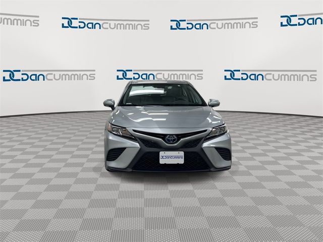 2020 Toyota Camry Hybrid SE