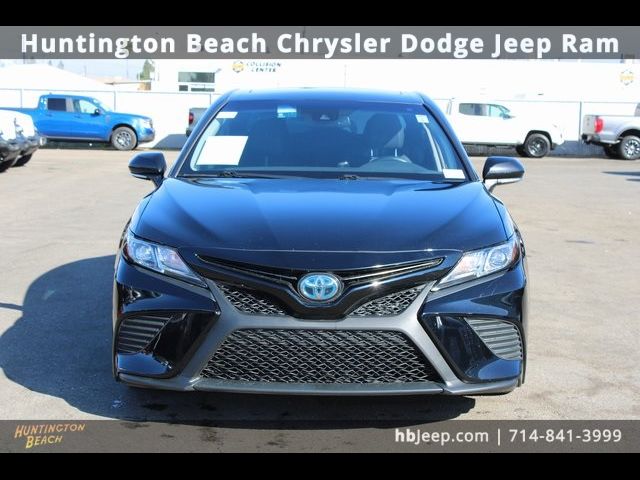 2020 Toyota Camry Hybrid SE