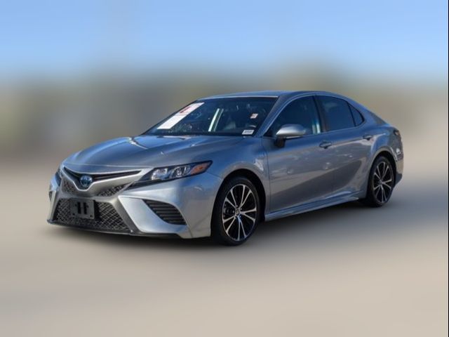 2020 Toyota Camry Hybrid SE