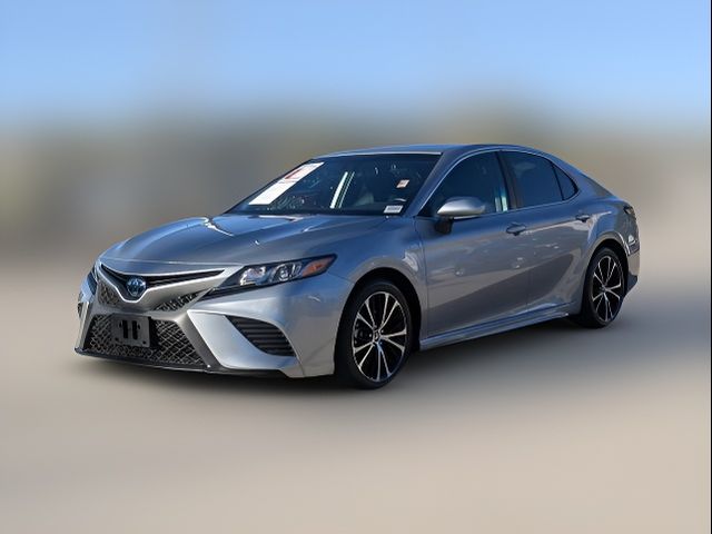 2020 Toyota Camry Hybrid SE