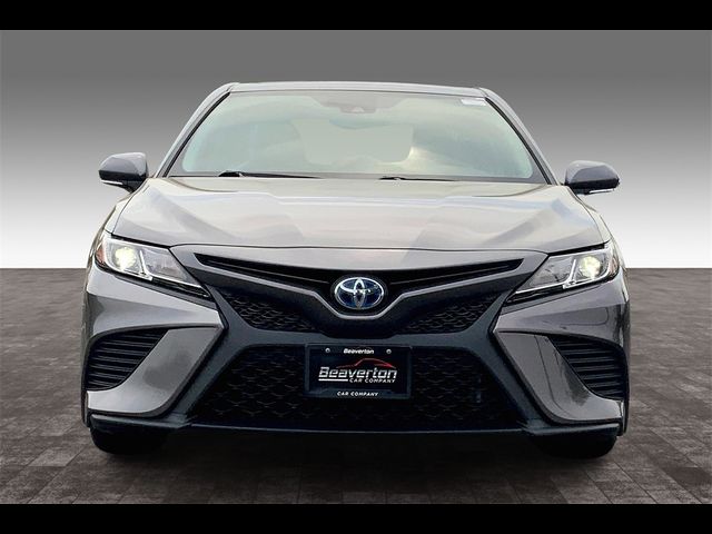 2020 Toyota Camry Hybrid SE