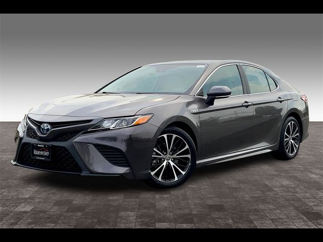 2020 Toyota Camry Hybrid SE