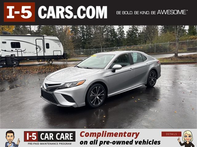 2020 Toyota Camry Hybrid SE