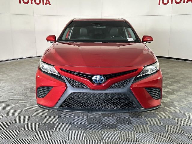 2020 Toyota Camry Hybrid SE