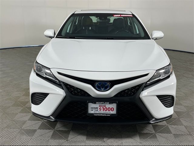 2020 Toyota Camry Hybrid SE