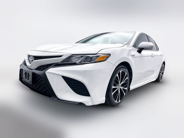 2020 Toyota Camry Hybrid SE