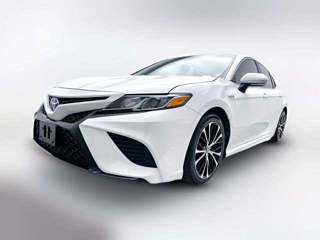 2020 Toyota Camry Hybrid SE