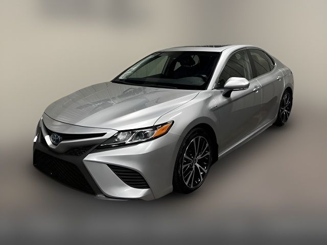 2020 Toyota Camry Hybrid SE