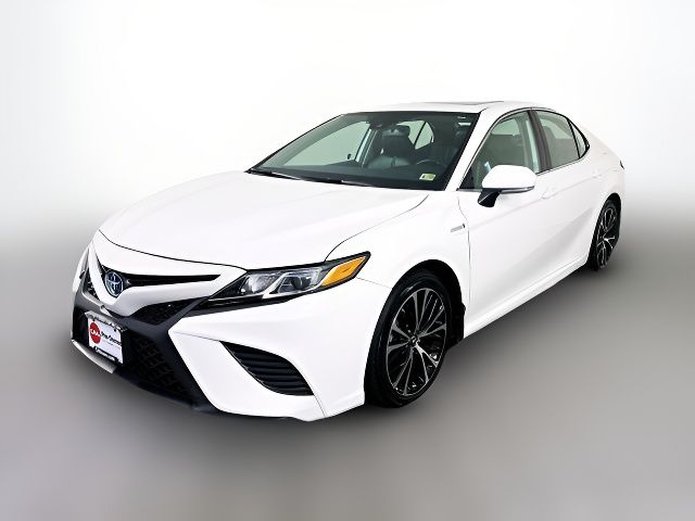 2020 Toyota Camry Hybrid SE