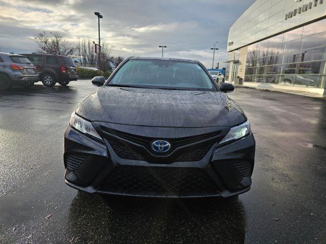 2020 Toyota Camry Hybrid SE