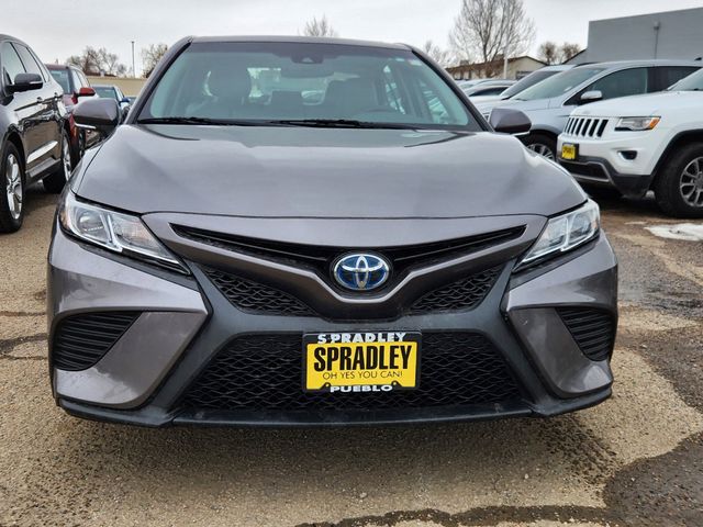 2020 Toyota Camry Hybrid SE