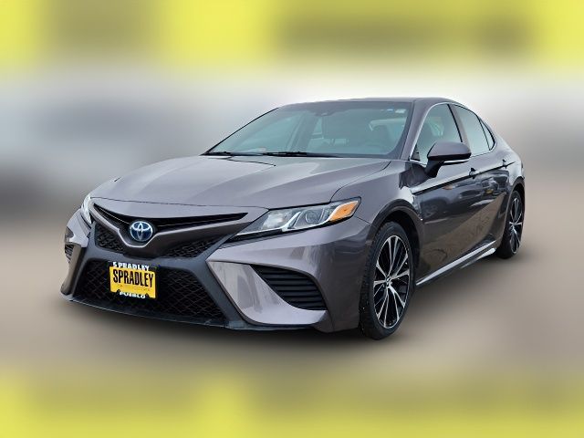 2020 Toyota Camry Hybrid SE