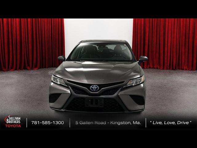 2020 Toyota Camry Hybrid SE