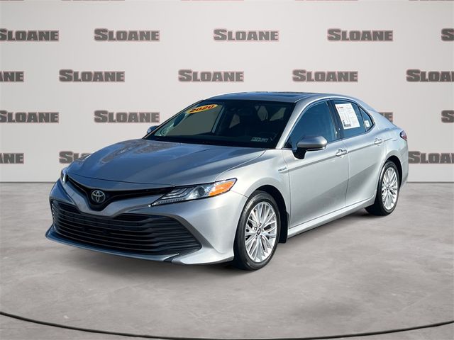 2020 Toyota Camry Hybrid XLE