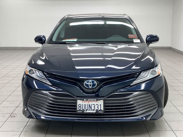 2020 Toyota Camry Hybrid XLE