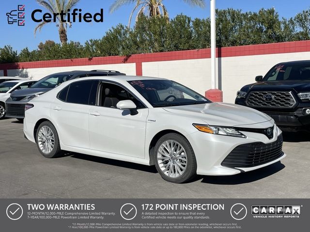 2020 Toyota Camry Hybrid XLE