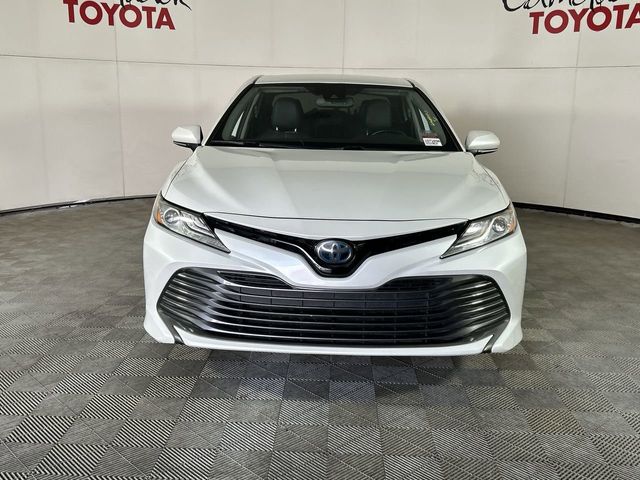 2020 Toyota Camry Hybrid XLE