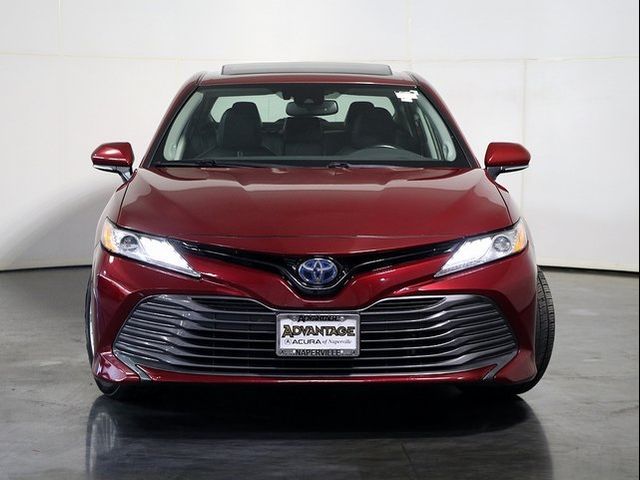 2020 Toyota Camry Hybrid XLE