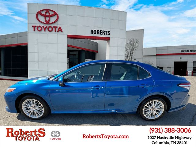 2020 Toyota Camry Hybrid XLE