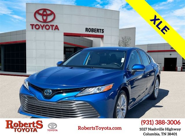 2020 Toyota Camry Hybrid XLE