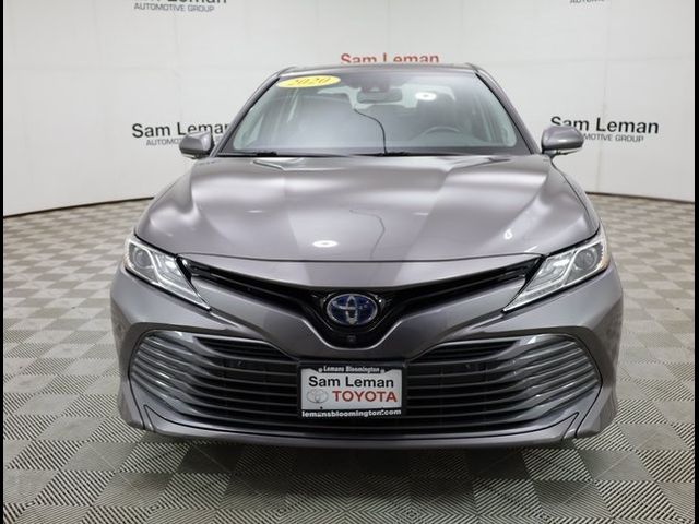 2020 Toyota Camry Hybrid XLE