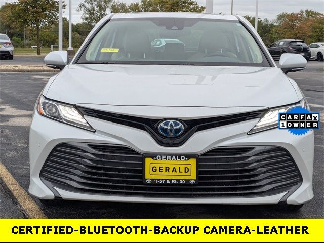 2020 Toyota Camry Hybrid XLE