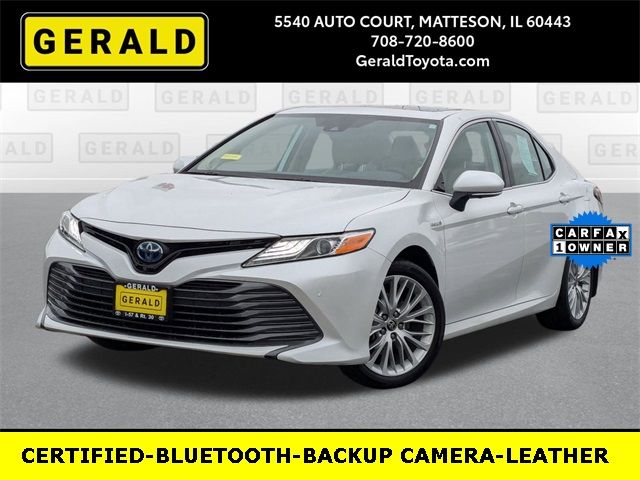 2020 Toyota Camry Hybrid XLE