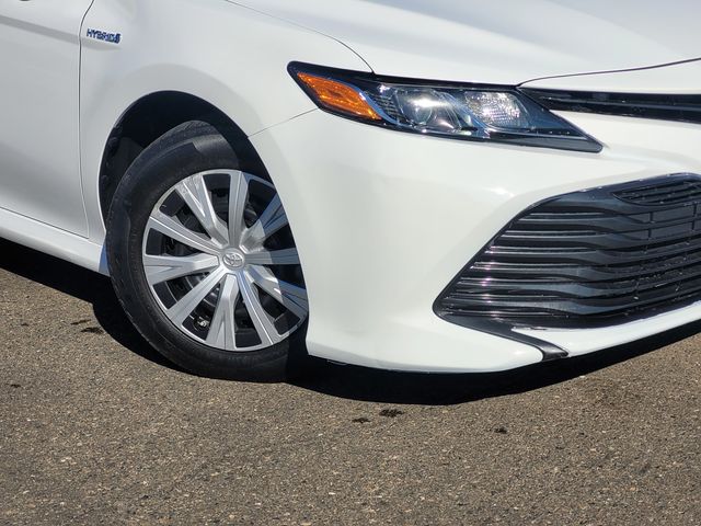 2020 Toyota Camry Hybrid LE