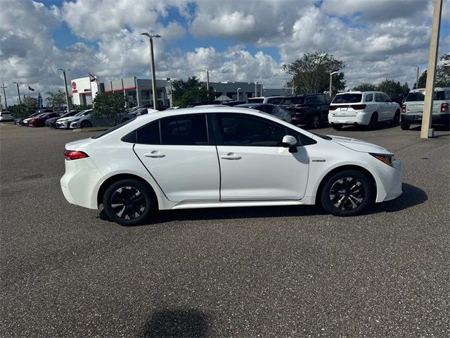 2020 Toyota Corolla Hybrid LE