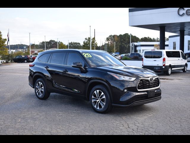 2020 Toyota Highlander XLE