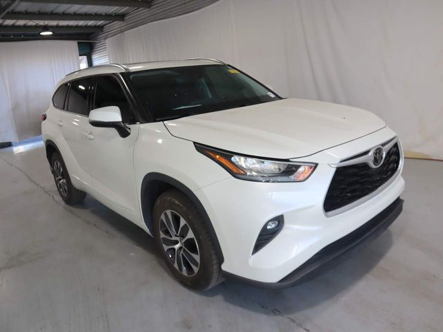 2020 Toyota Highlander XLE