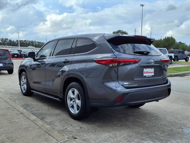 2020 Toyota Highlander LE