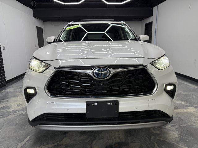 2020 Toyota Highlander Hybrid Platinum