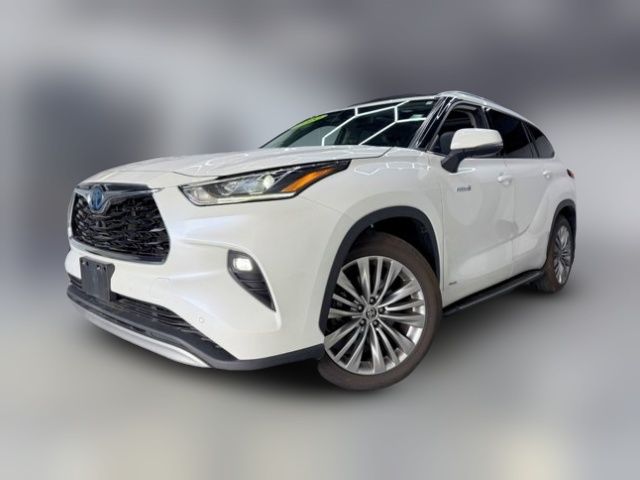 2020 Toyota Highlander Hybrid Platinum