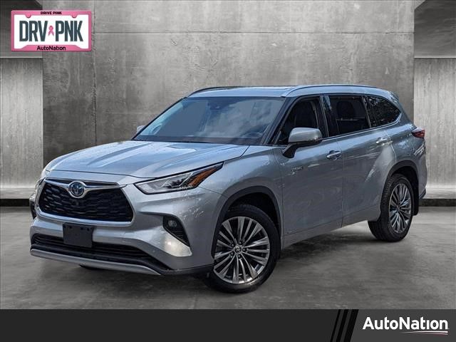 2020 Toyota Highlander Hybrid Platinum