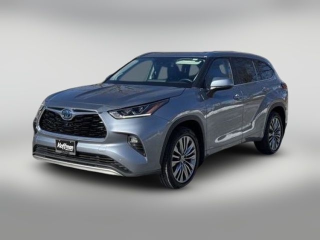 2020 Toyota Highlander Hybrid Platinum