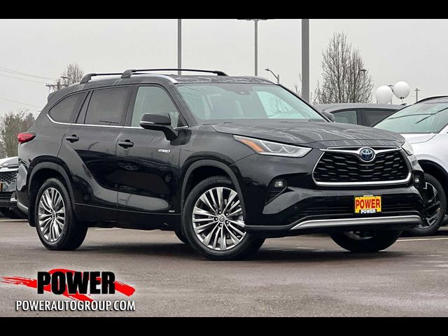 2020 Toyota Highlander Hybrid Platinum