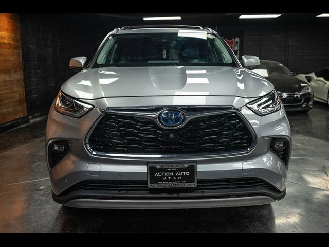 2020 Toyota Highlander Hybrid Platinum