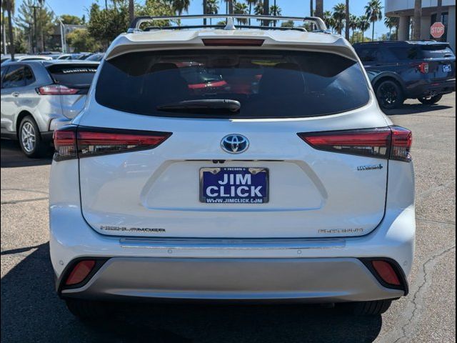 2020 Toyota Highlander Hybrid Platinum