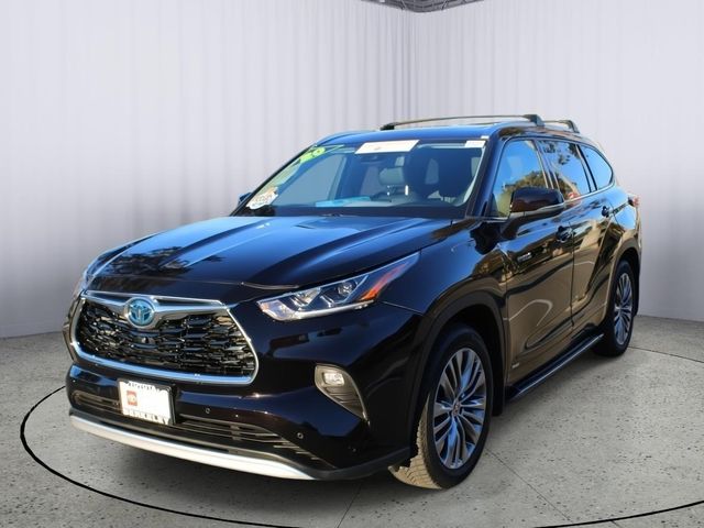 2020 Toyota Highlander Hybrid Platinum