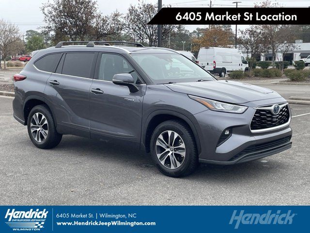 2020 Toyota Highlander Hybrid XLE