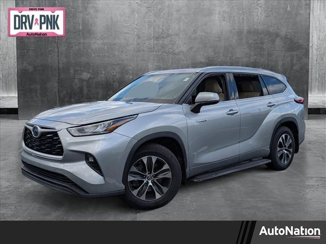 2020 Toyota Highlander Hybrid XLE