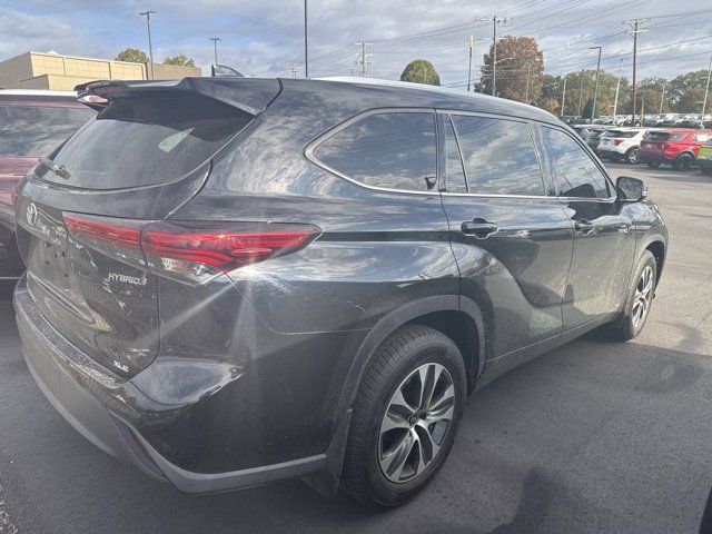 2020 Toyota Highlander Hybrid XLE