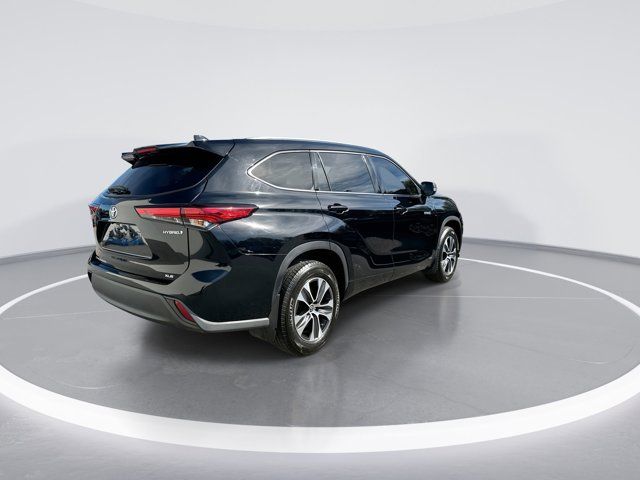 2020 Toyota Highlander Hybrid XLE