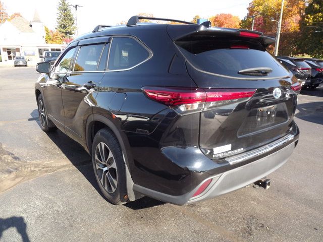 2020 Toyota Highlander Hybrid XLE