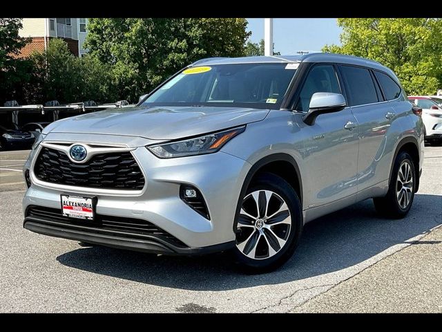 2020 Toyota Highlander Hybrid XLE